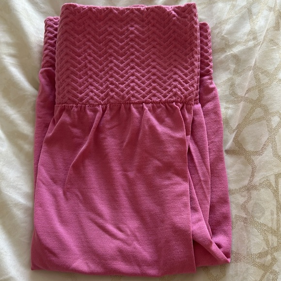 Pink crop top - Picture 4 of 4